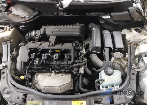 2013 Mini Hardtop Cooper z USA, uszkodzony, nr VIN WMWSU3C58DT692502